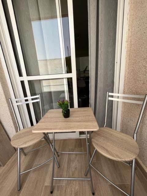 Apartamento Eb By Zanis Torrevieja Exterior foto